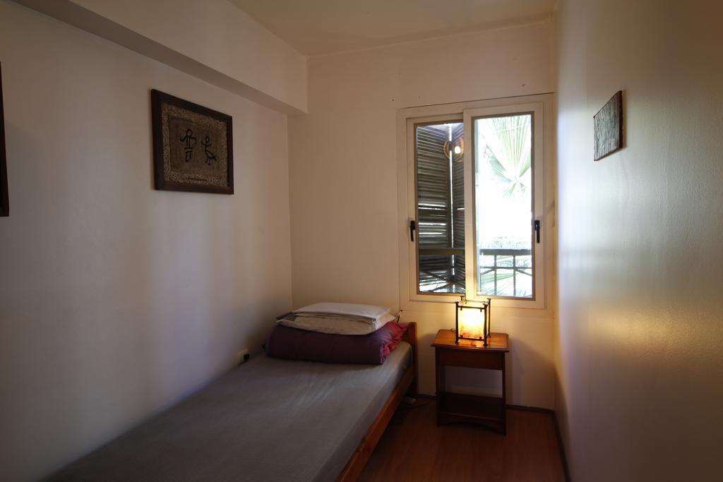 Backpacker'S Hostel إكيكي المظهر الخارجي الصورة