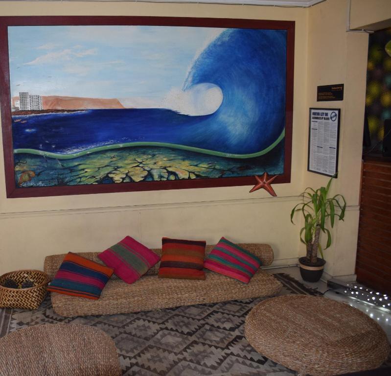 Backpacker'S Hostel إكيكي المظهر الخارجي الصورة